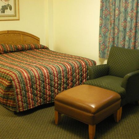 Sun-Dek Motel メディシンハット エクステリア 写真